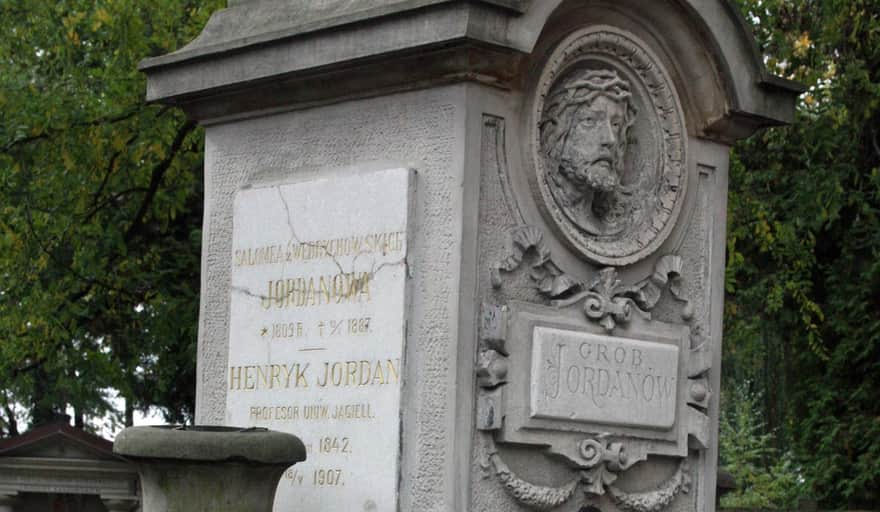 Cmentarz Rakowice - nagrobek rodziny Jordanów, w tym dr. Henryka Jordana