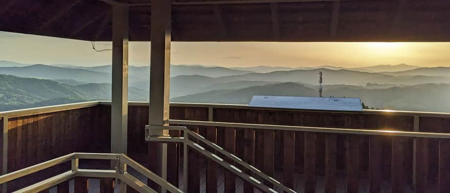 Tower on Malnik: view to the southwest