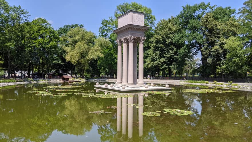 Mauzoleum generała Józefa Bema w Parku Strzeleckim