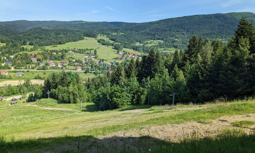 Polczakówka Ski slope - the shortest but unmarked route to the tower on Polczakówka